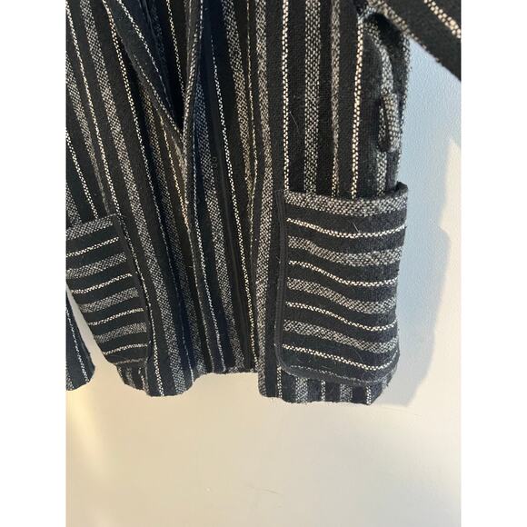 Gap Sweater Blanket Baja Jacket Bohemian Wool Black & White Size Small - Picture 4 of 8